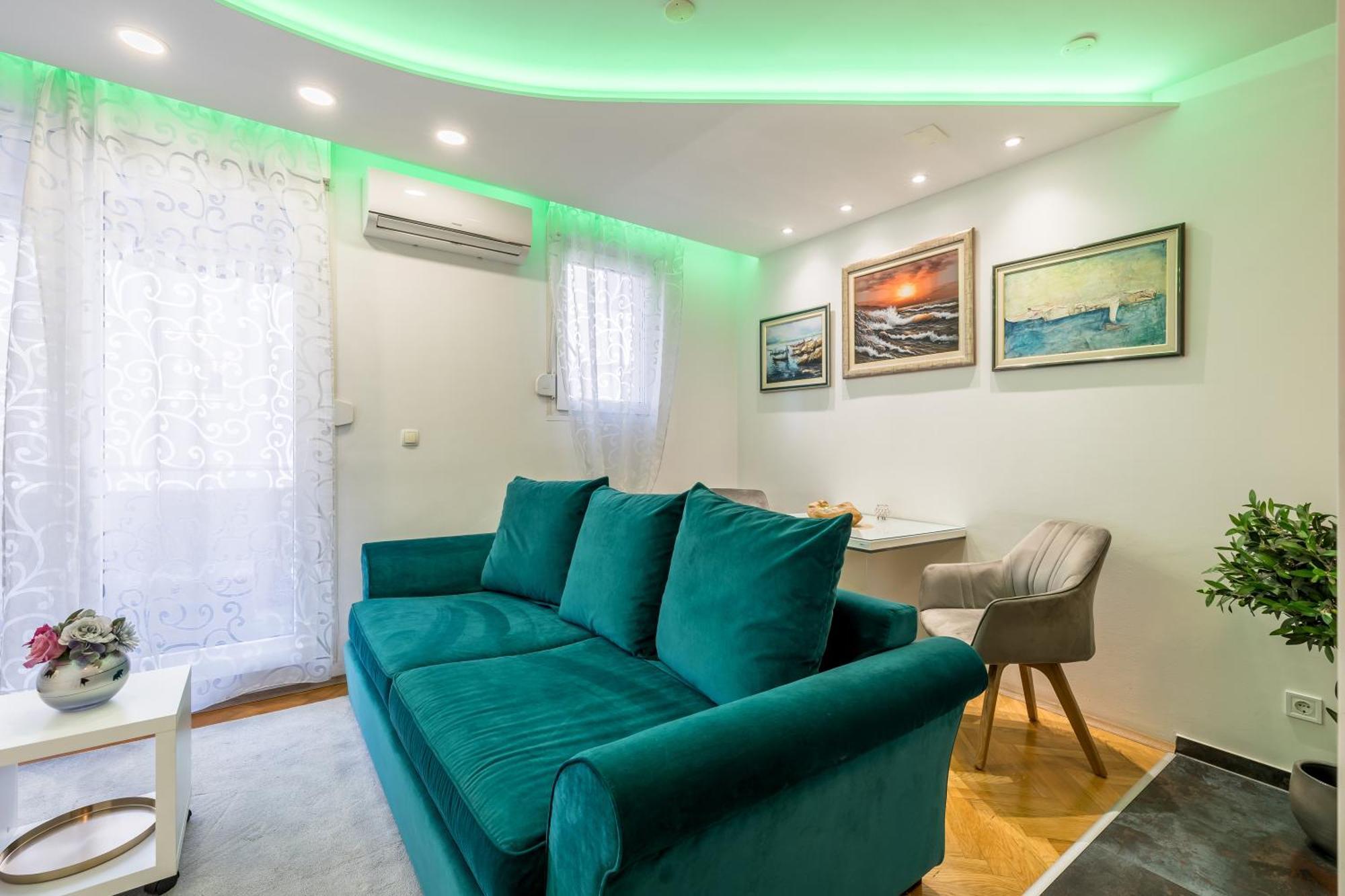 Noemi Luxury Apartment Solin Eksteriør billede