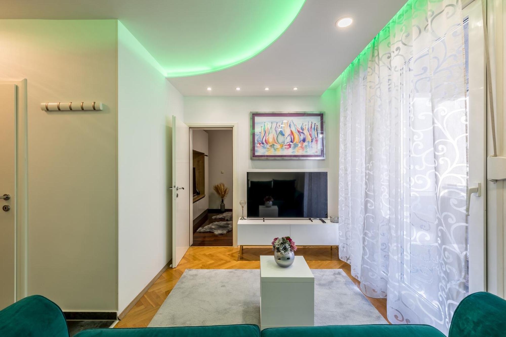 Noemi Luxury Apartment Solin Eksteriør billede