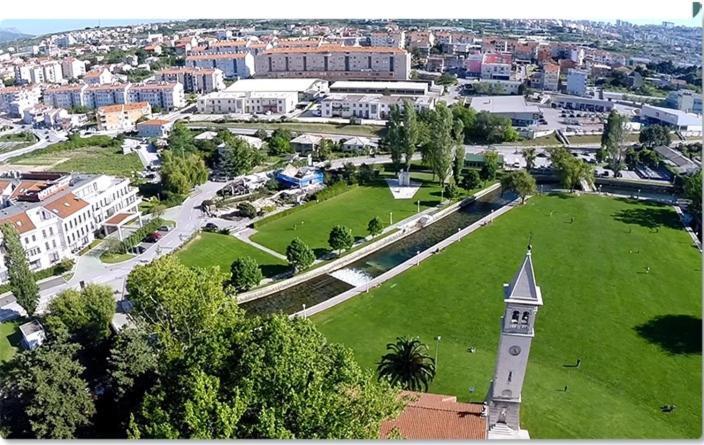 Noemi Luxury Apartment Solin Eksteriør billede